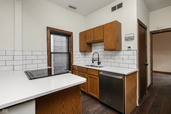 $1,750 | 2107 North Pennsylvania Street, Unit 4, Indianapolis, IN 46202