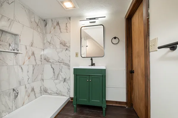 $1,750 | 2107 North Pennsylvania Street, Unit 4, Indianapolis, IN 46202