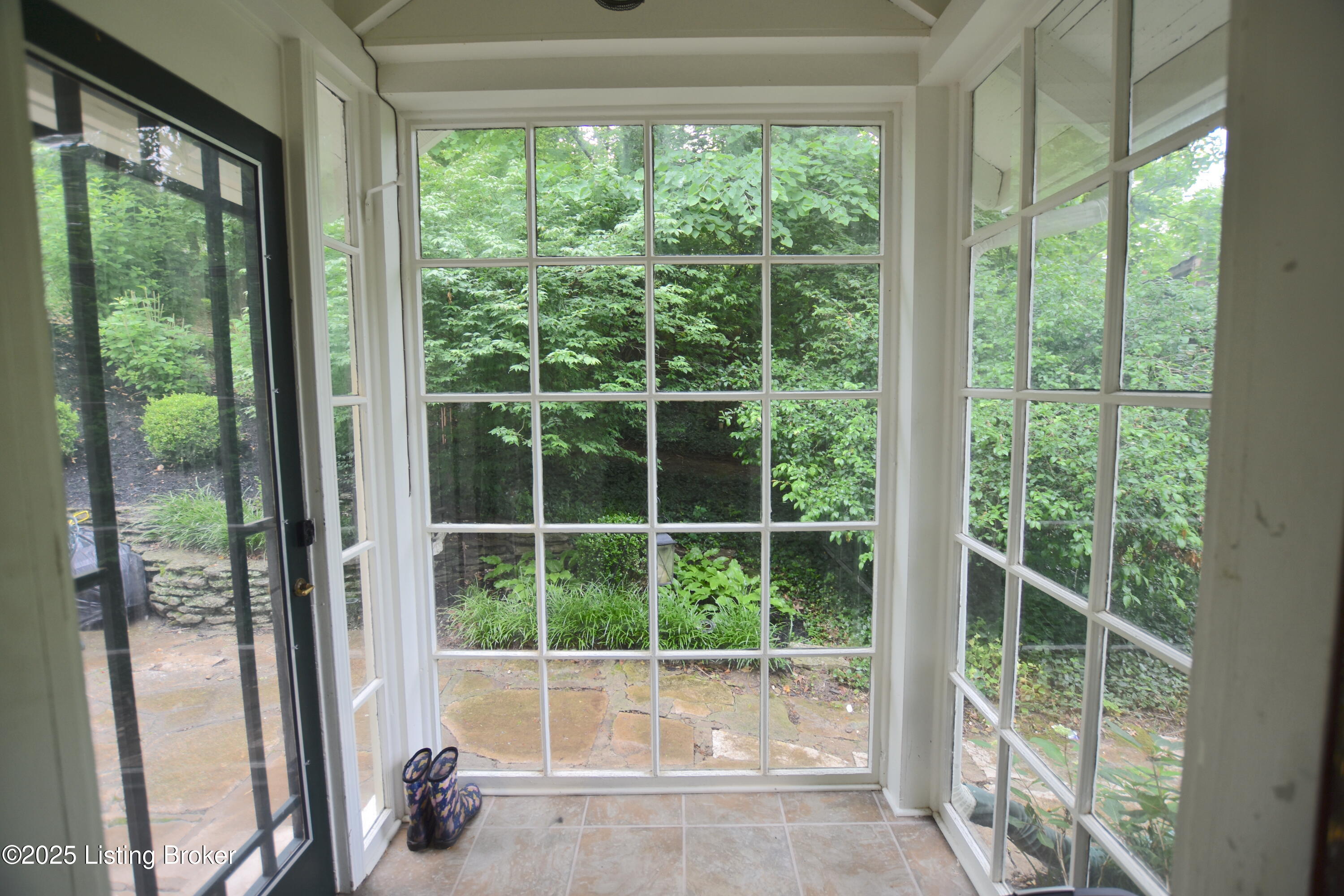505 Upland Road Louisville, KY 40206 - Photo 68 of 85 DSC_9928