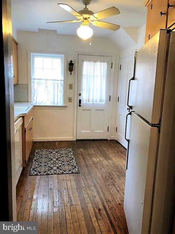 802 Old Wyomissing Road Reading, PA 19611 - Photo 22 of 60 Kitchen