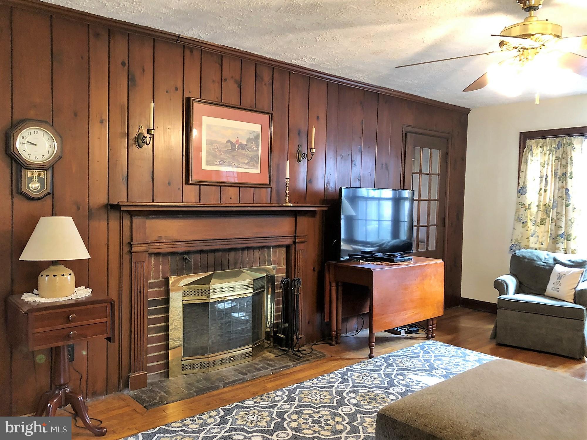 802 Old Wyomissing Road Reading, PA 19611 - Photo 8 of 60 Living Room with Wood Burning Fireplace
