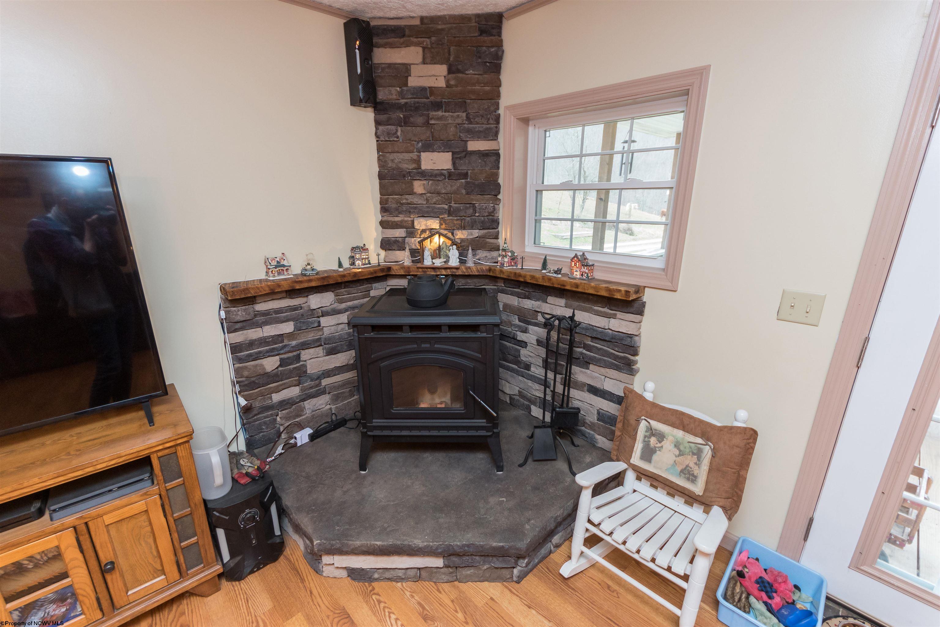 3078 Jakes Run Road Rivesville, WV 26588 - Photo 22 of 29 Gallery Image 22