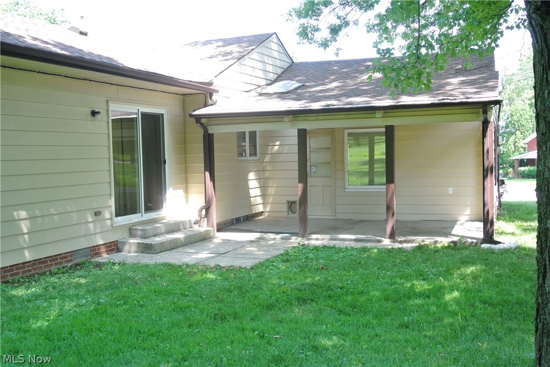 2964 Rockside Road Independence, OH 44131 - Photo 27 of 33 Covered back patio