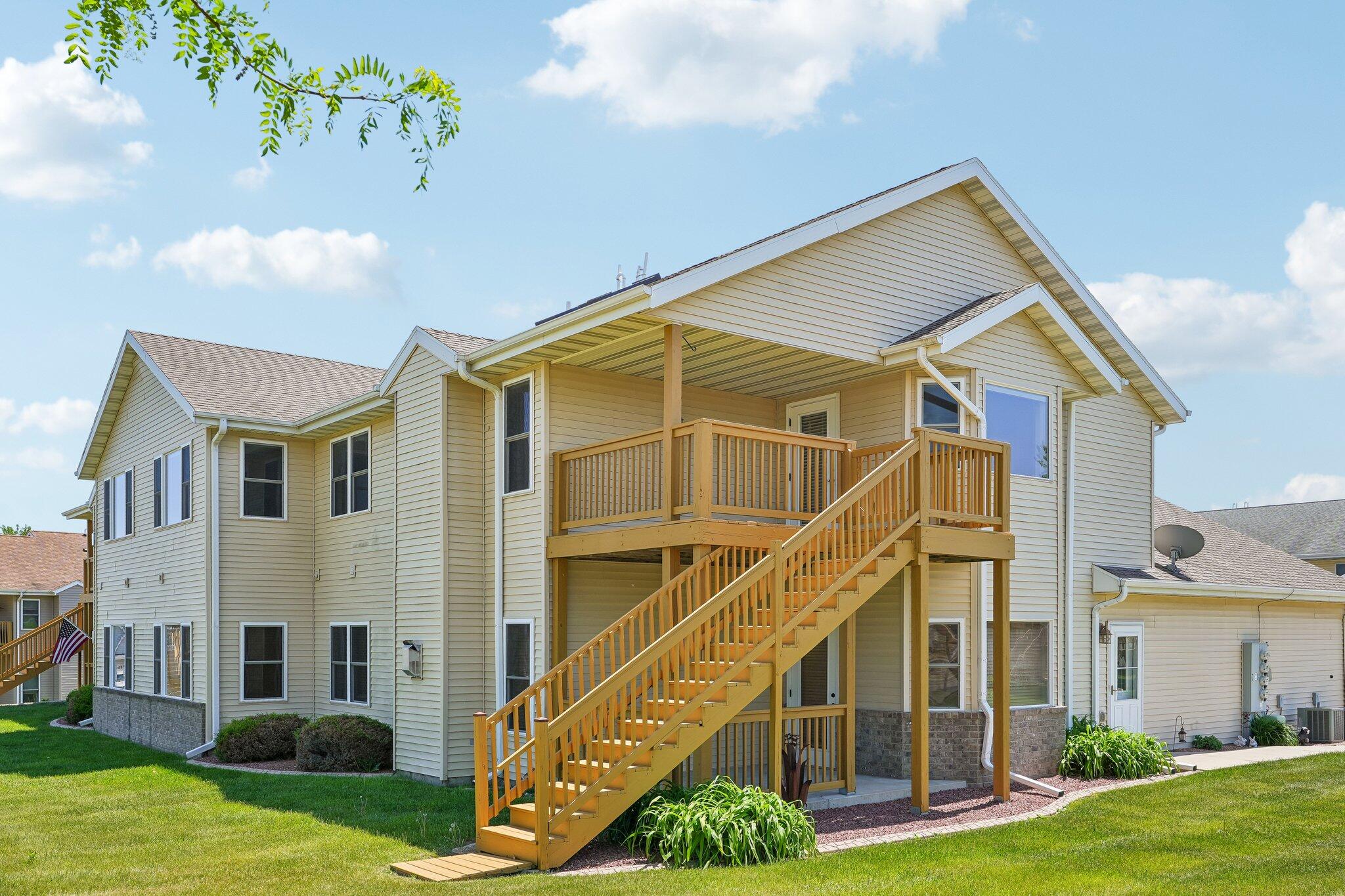 865 Prairie Gardens, Unit 91 Kewaskum, WI 53040 - Photo 35 of 39 Welcome Home!