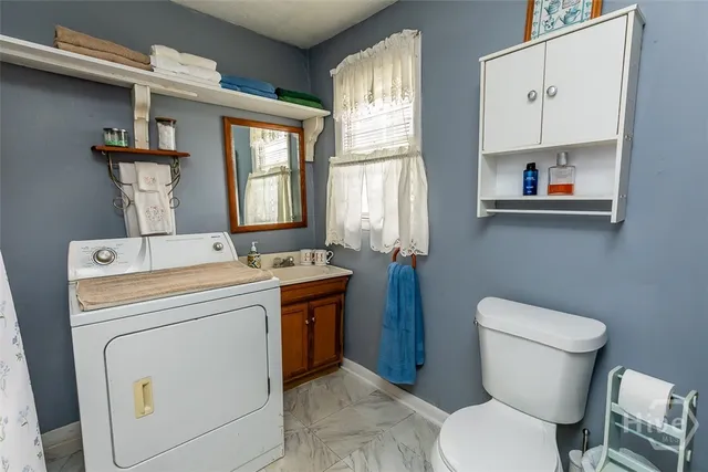 $229,900 | 225 Oconee Avenue, Meldrim, GA 31318