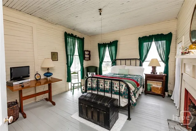 $229,900 | 225 Oconee Avenue, Meldrim, GA 31318