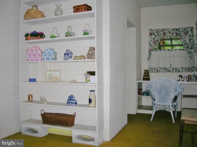 9444 Emory Grove Road Gaithersburg, MD 20877 - Photo 26 of 30 Interior (General)