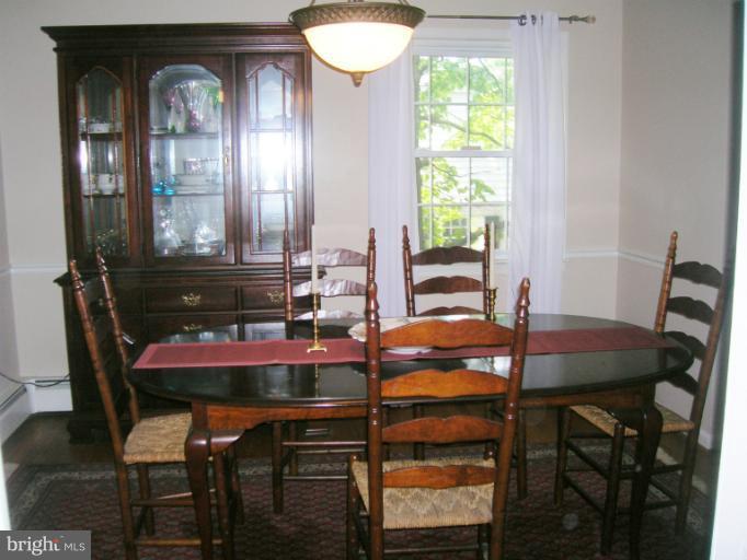 9444 Emory Grove Road Gaithersburg, MD 20877 - Photo 7 of 30 Dining Room2