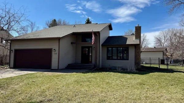 $400,000 | 1751 23rd Street South, Fargo, ND 58103