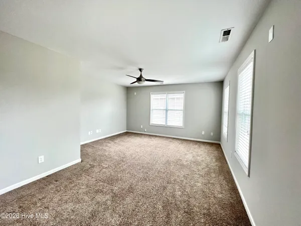 $2,650 | 438 Riviera Drive, Wilmington, NC 28411