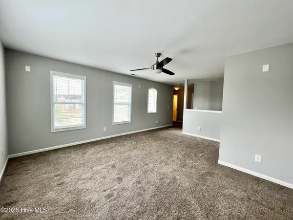 $2,650 | 438 Riviera Drive, Wilmington, NC 28411