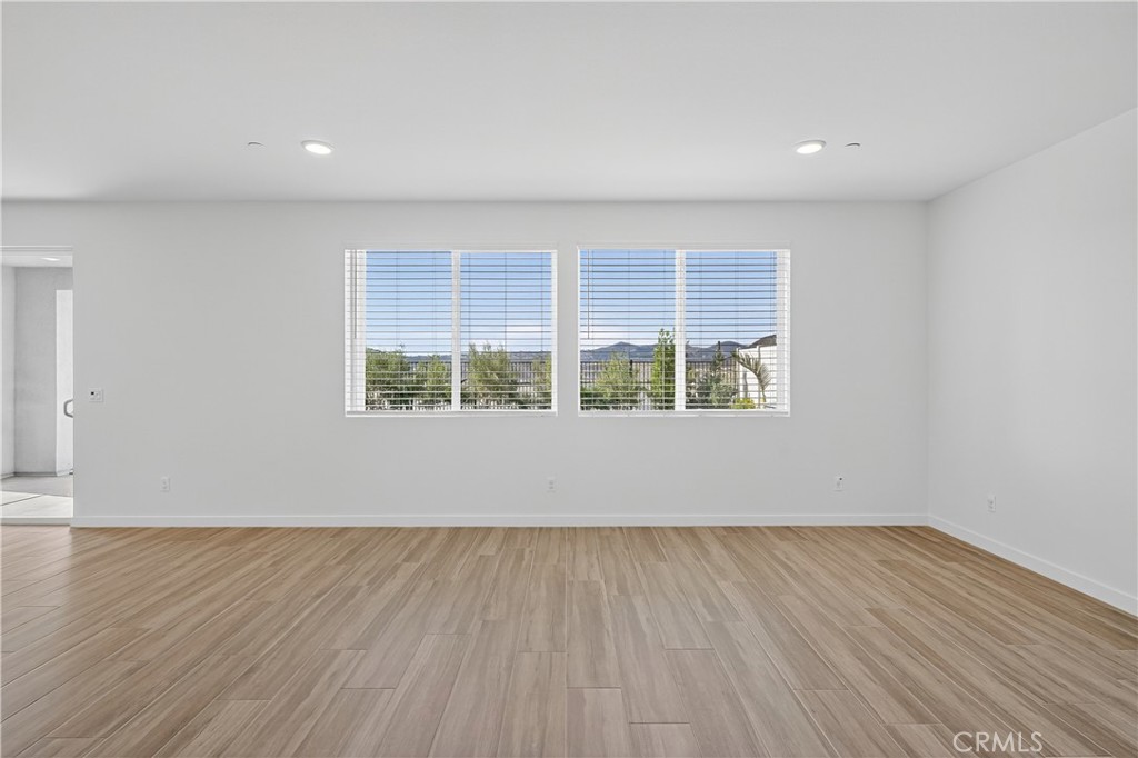 35164 Bergamot Cove Fallbrook, CA 92028 - Photo 7 of 40