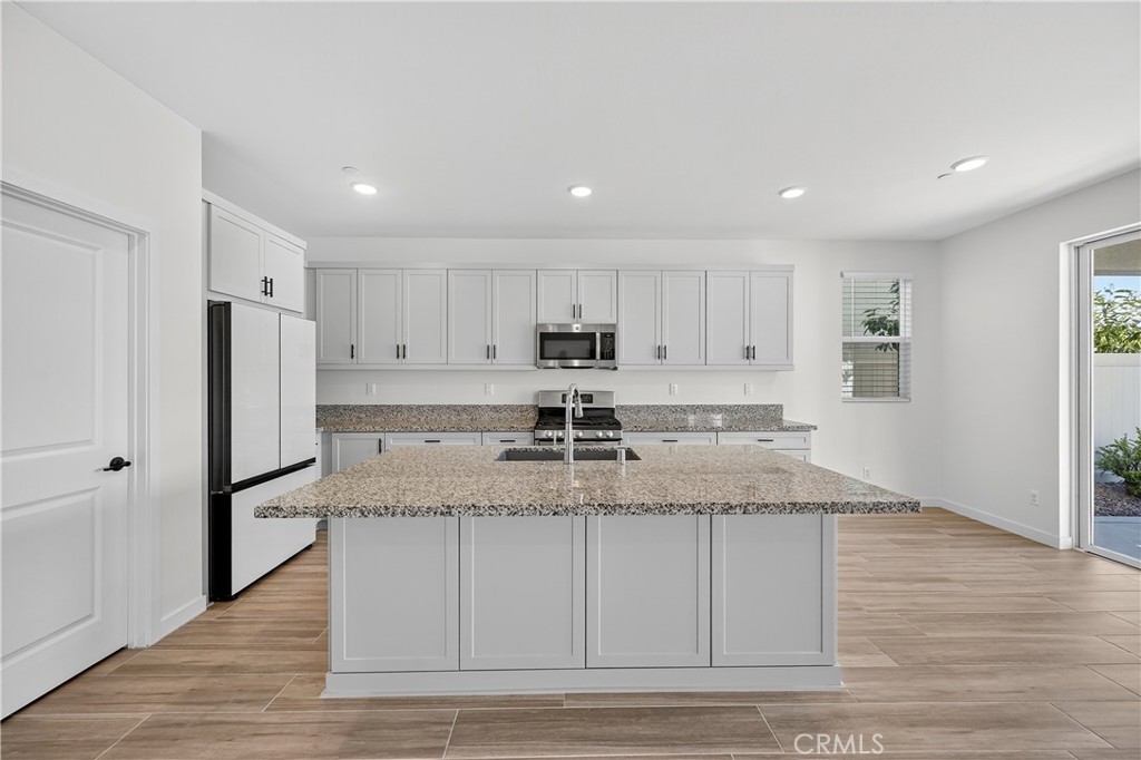 35164 Bergamot Cove Fallbrook, CA 92028 - Photo 10 of 40