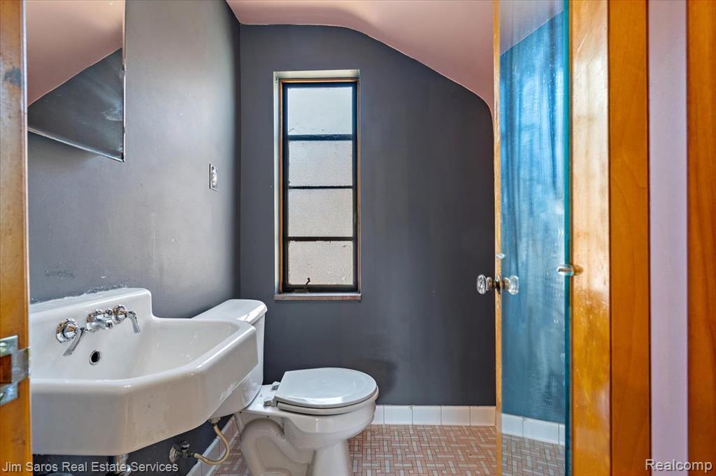 4121 Harvard Road Detroit, MI 48224 - Photo 11 of 19