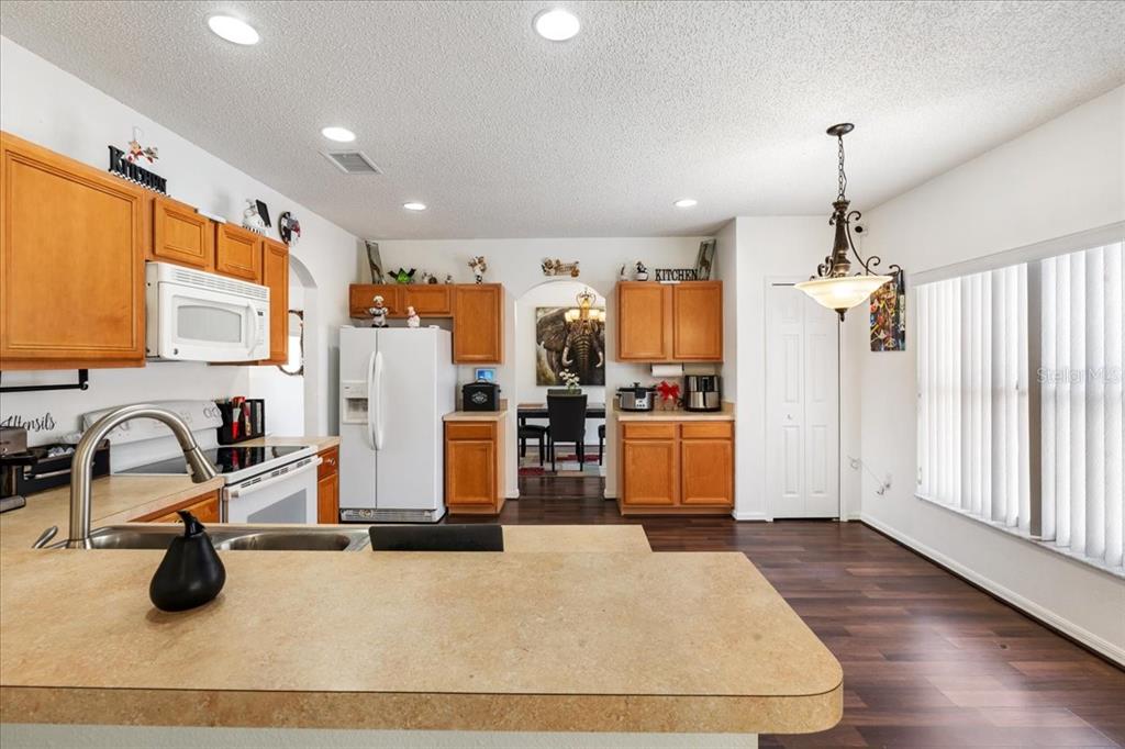 2074 Rio Grande Canyon Loop Kissimmee, FL 34759 - Photo 14 of 52