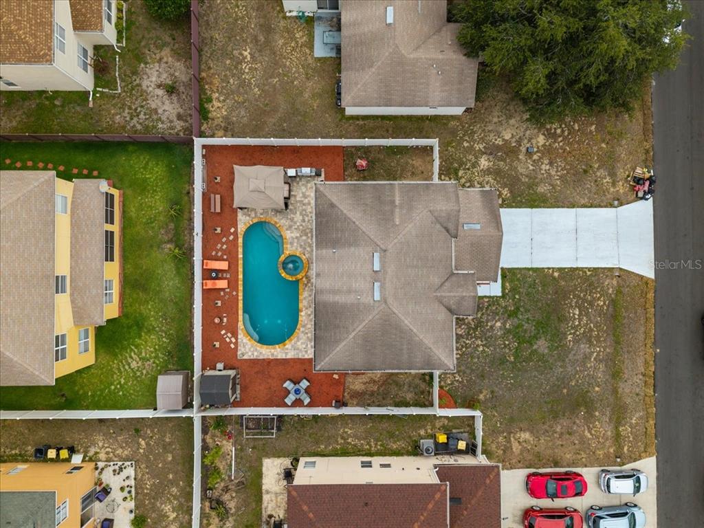 2074 Rio Grande Canyon Loop Kissimmee, FL 34759 - Photo 5 of 52