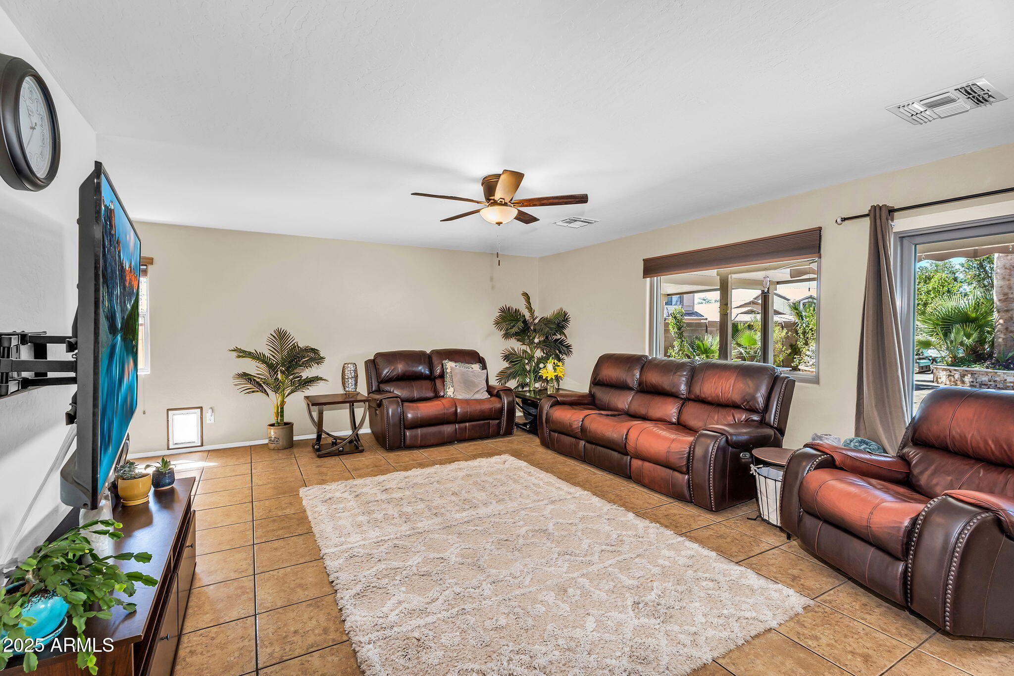 3786 South Chaparral Road Apache Junction, AZ 85119 - Photo 9 of 78 Family room