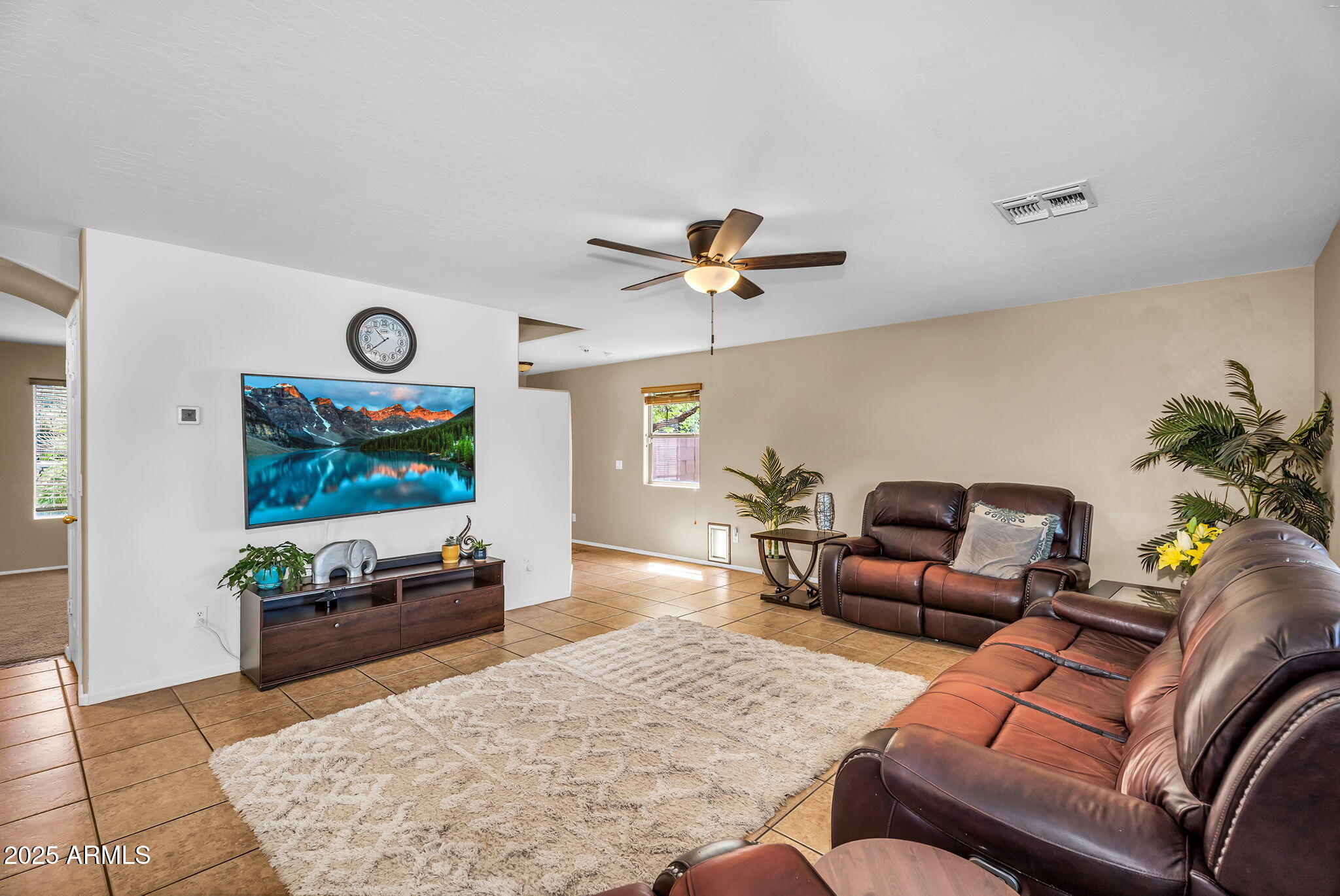 3786 South Chaparral Road Apache Junction, AZ 85119 - Photo 11 of 78 Framily room