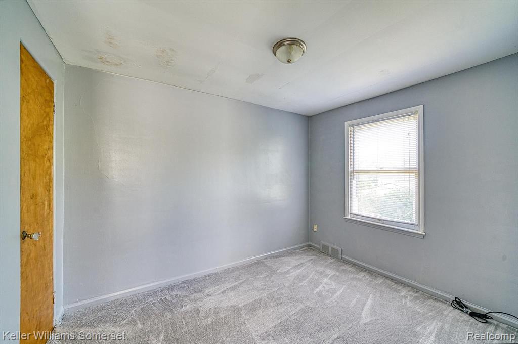 7760 Evergreen Road Detroit, MI 48228 - Photo 15 of 20