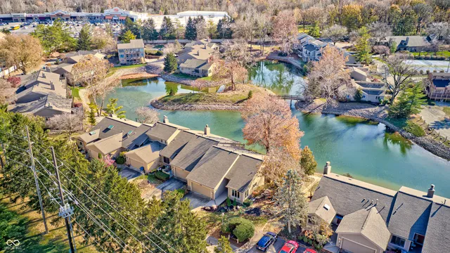 $425,000 | 3305 Bay Point Drive, Indianapolis, IN 46240