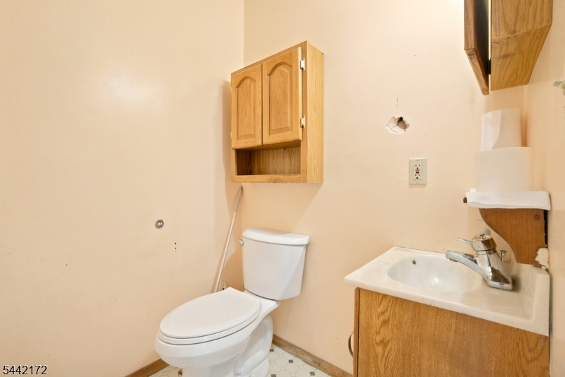 175 Wertsville Road Ringoes, NJ 08551 - Photo 18 of 50