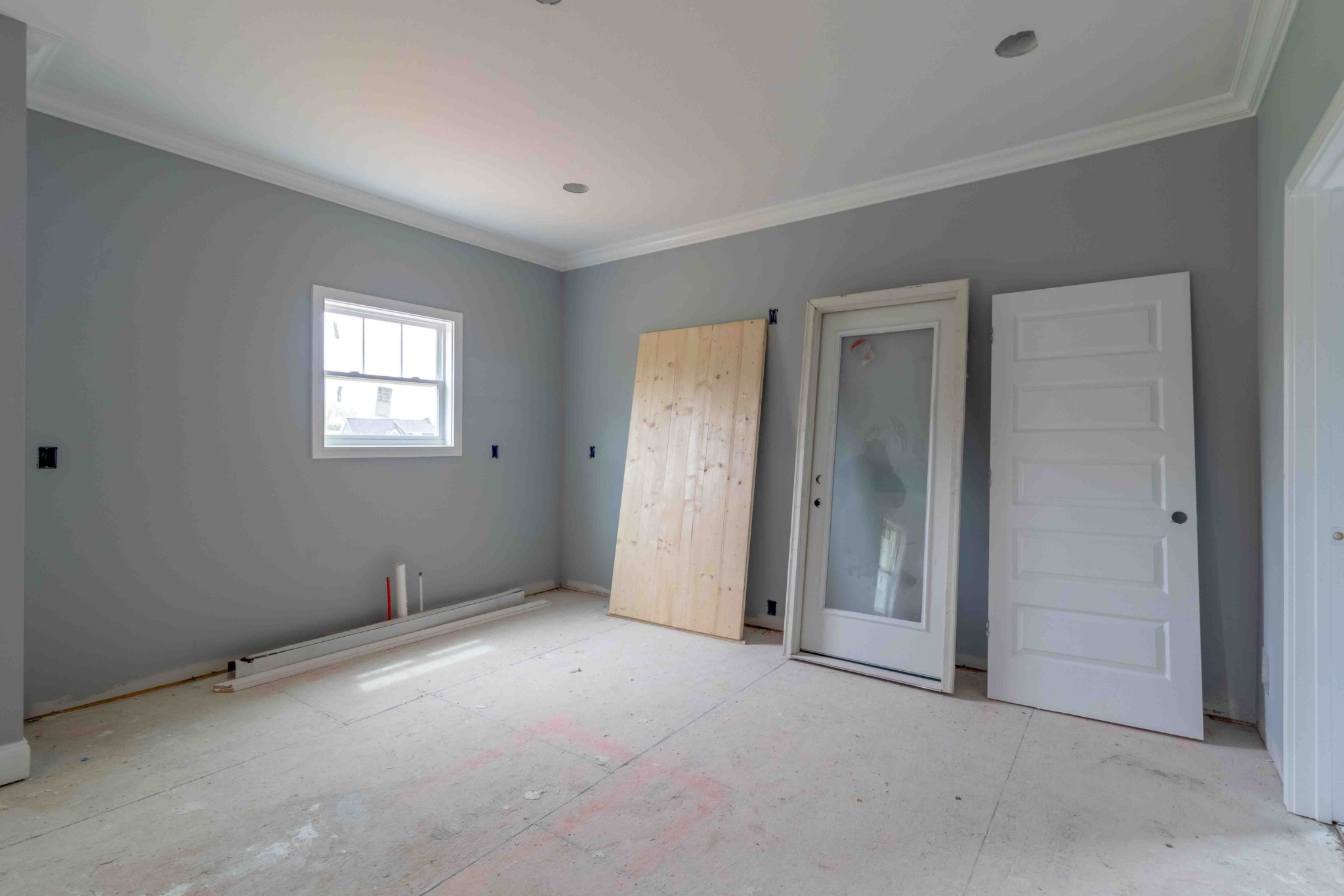 1416 Hickory Point Road Clarksville, TN 37043 - Photo 12 of 18 a view of an empty room with windows and closet