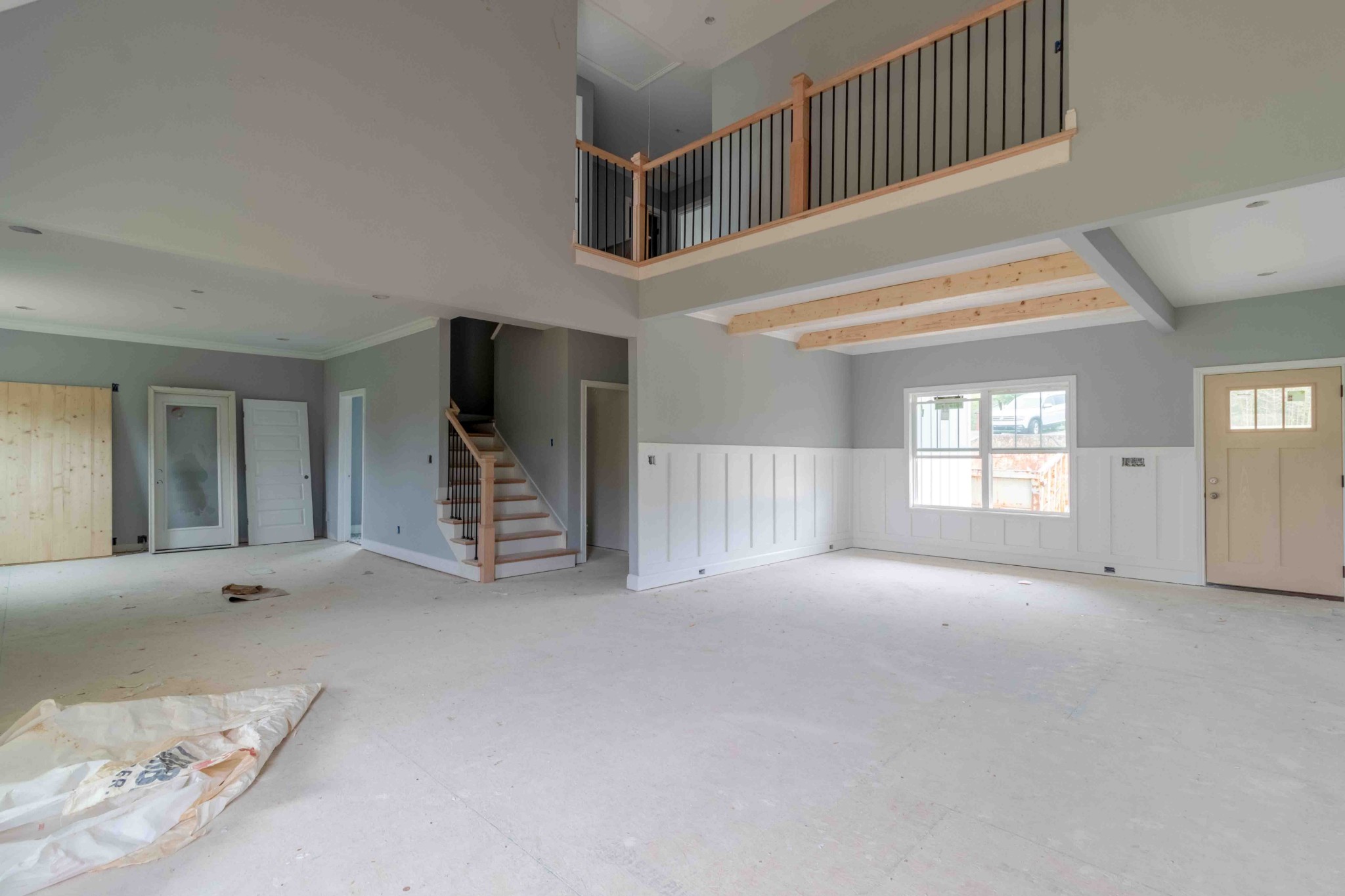 1416 Hickory Point Road Clarksville, TN 37043 - Photo 13 of 18 a view of a livingroom with an empty space and a window