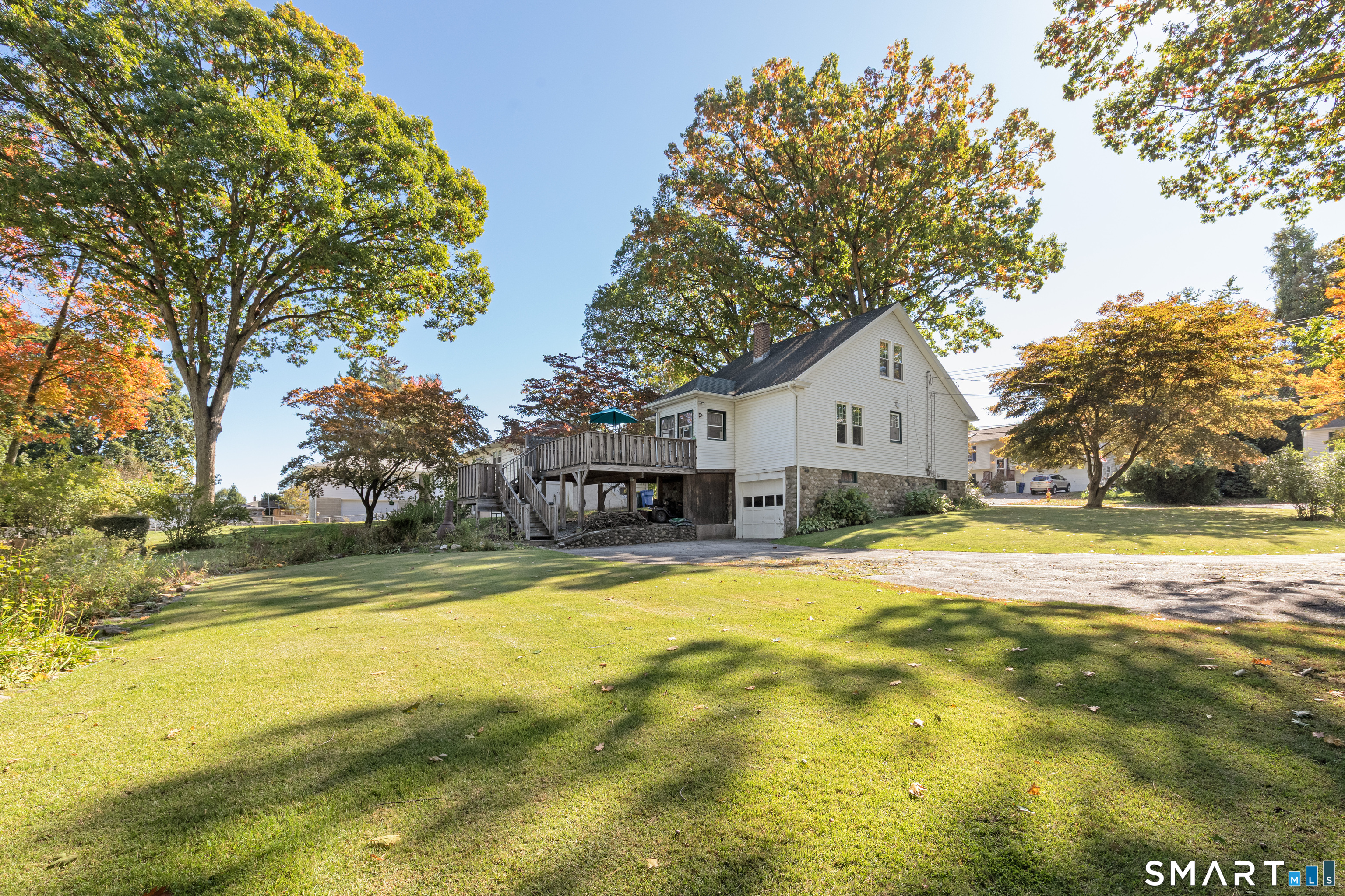 516 Chipman Street Waterbury, CT 06708 - Photo 34 of 40 Gallery Image 34