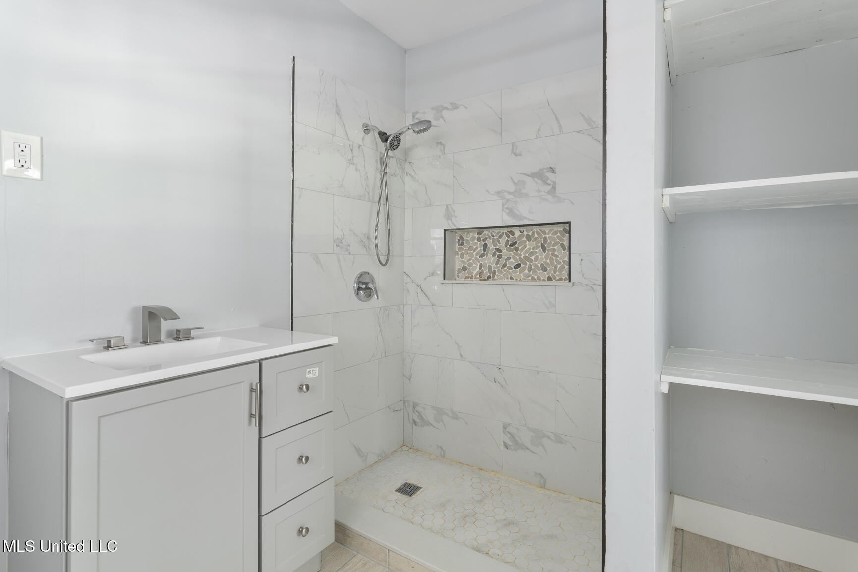 329 Pine Ridge Road Jackson, MS 39206 - Photo 12 of 19 329 Pine Ridge Rd-12