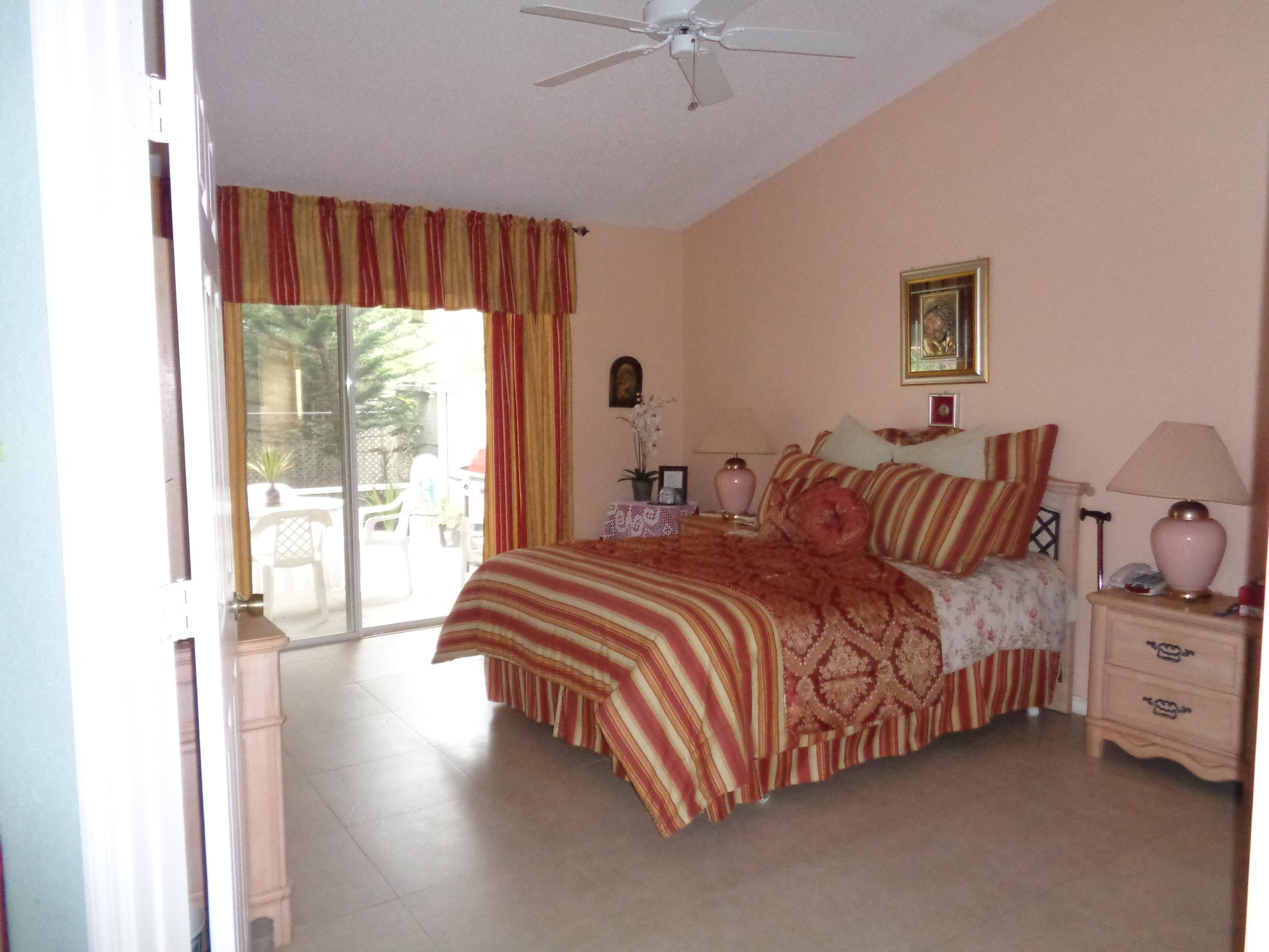 18213 Clear Brook Circle Boca Raton, FL 33498 - Photo 7 of 40 DSC00108