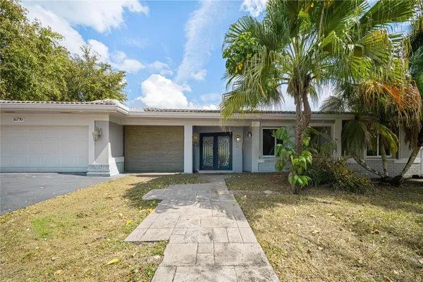 $7,500 | 16770 Lakeview Court, Weston, FL 33326
