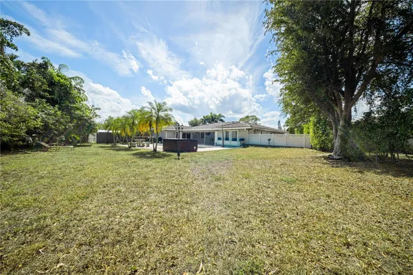 $7,500 | 16770 Lakeview Court, Weston, FL 33326