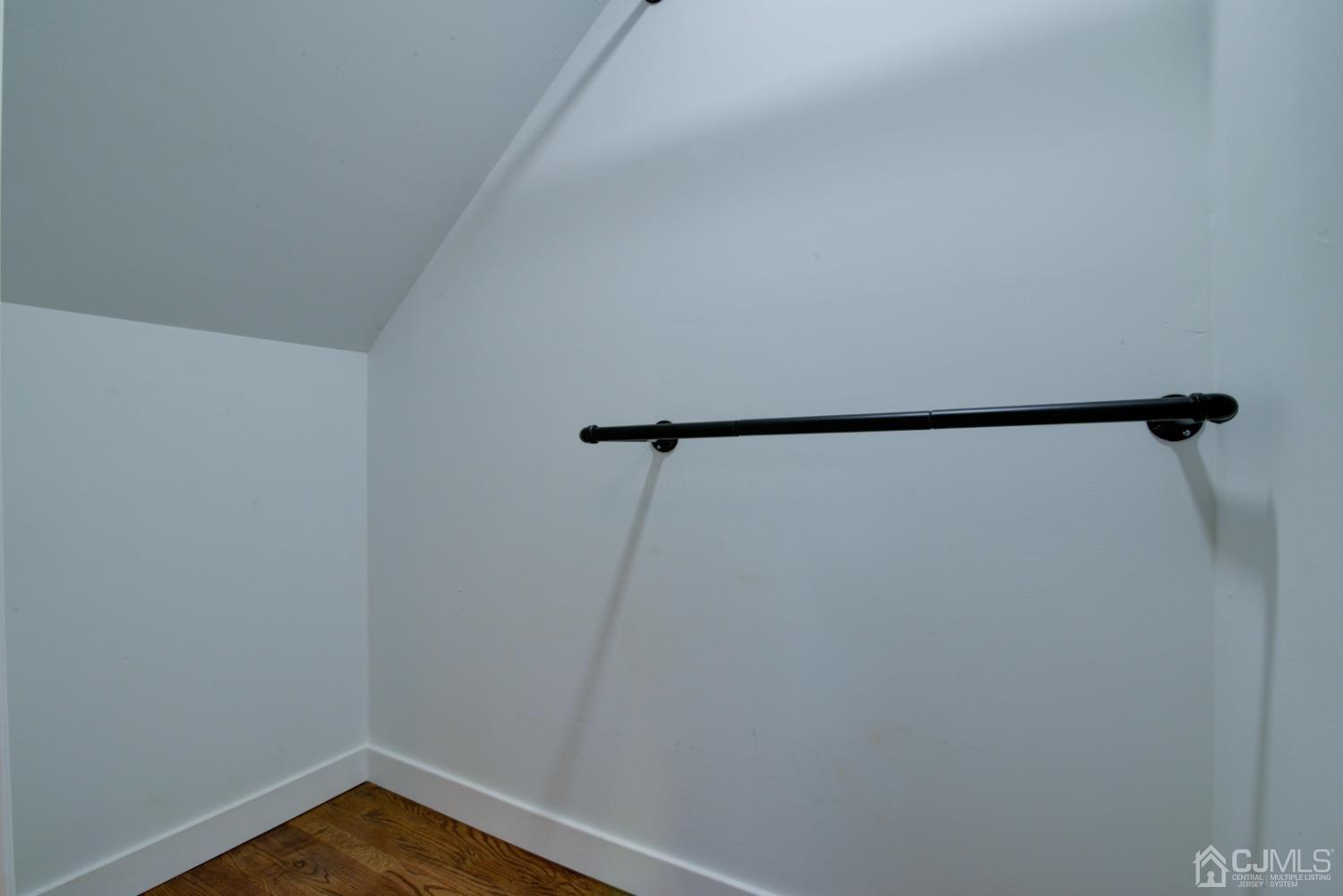 420 Chain O' Hills Road Colonia, NJ 07067 - Photo 20 of 37 a view of a small space