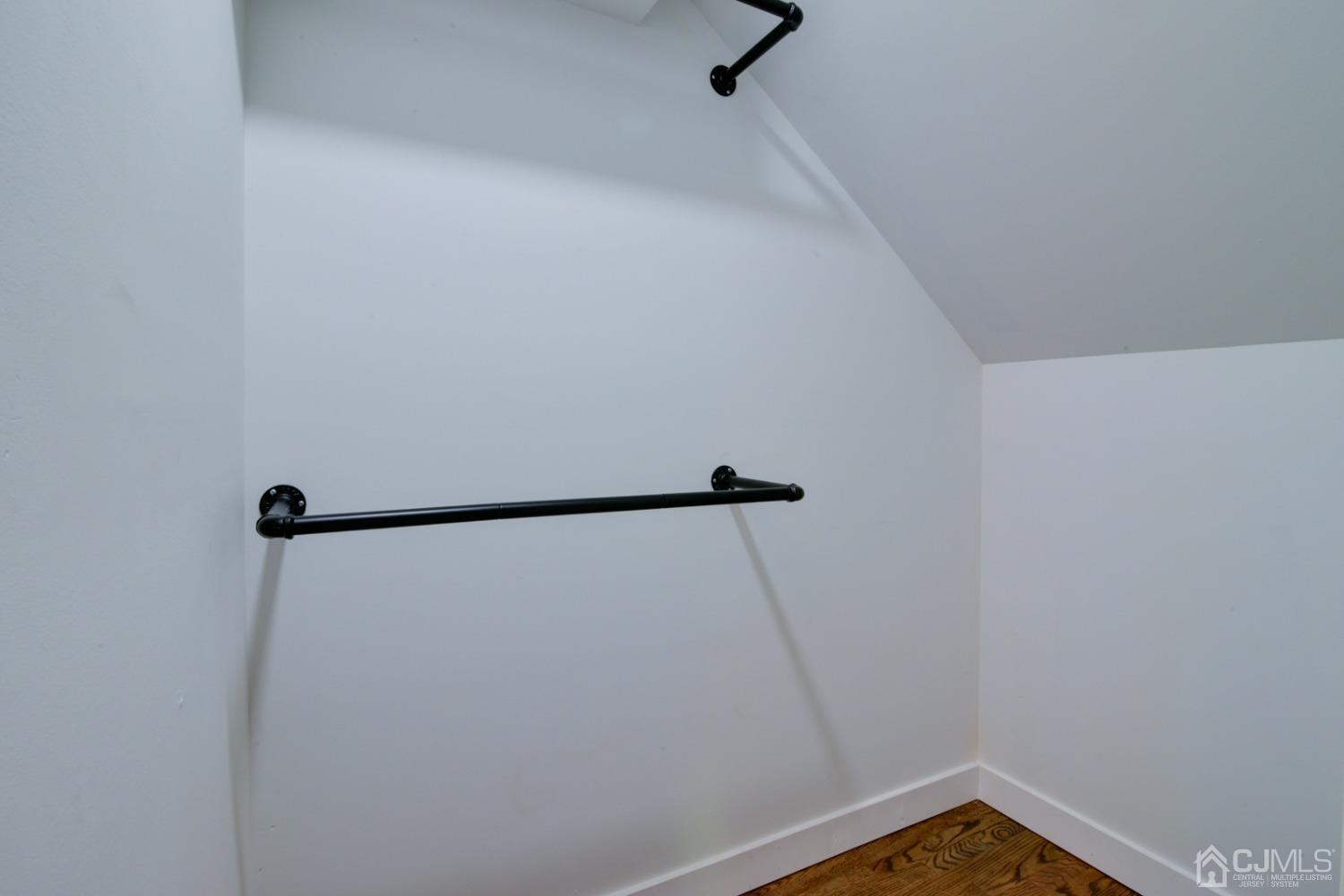 420 Chain O' Hills Road Colonia, NJ 07067 - Photo 24 of 37 a view of a air conditioner