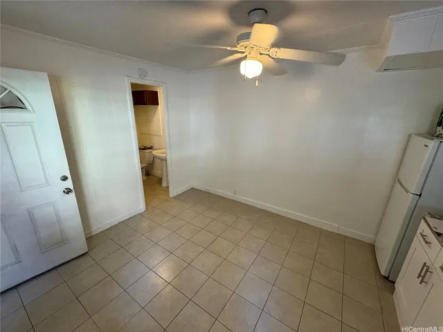 $1,200 | 421 Lewers Street, Unit D, Honolulu, HI 96815