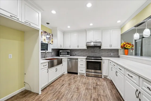 $214,900 | 4220 Briarhill Avenue, Orange, TX 77632