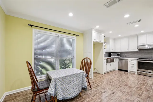 $214,900 | 4220 Briarhill Avenue, Orange, TX 77632