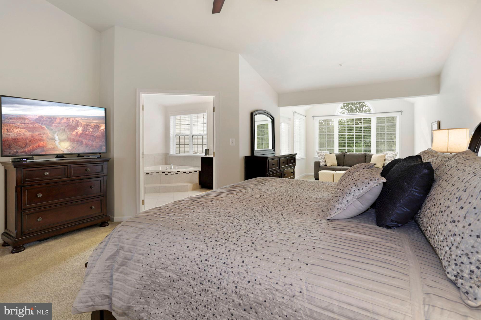 4049 Ranch Road Upper Marlboro, MD 20772 - Photo 19 of 43 Owner's Bedroom has two large walk-in closets