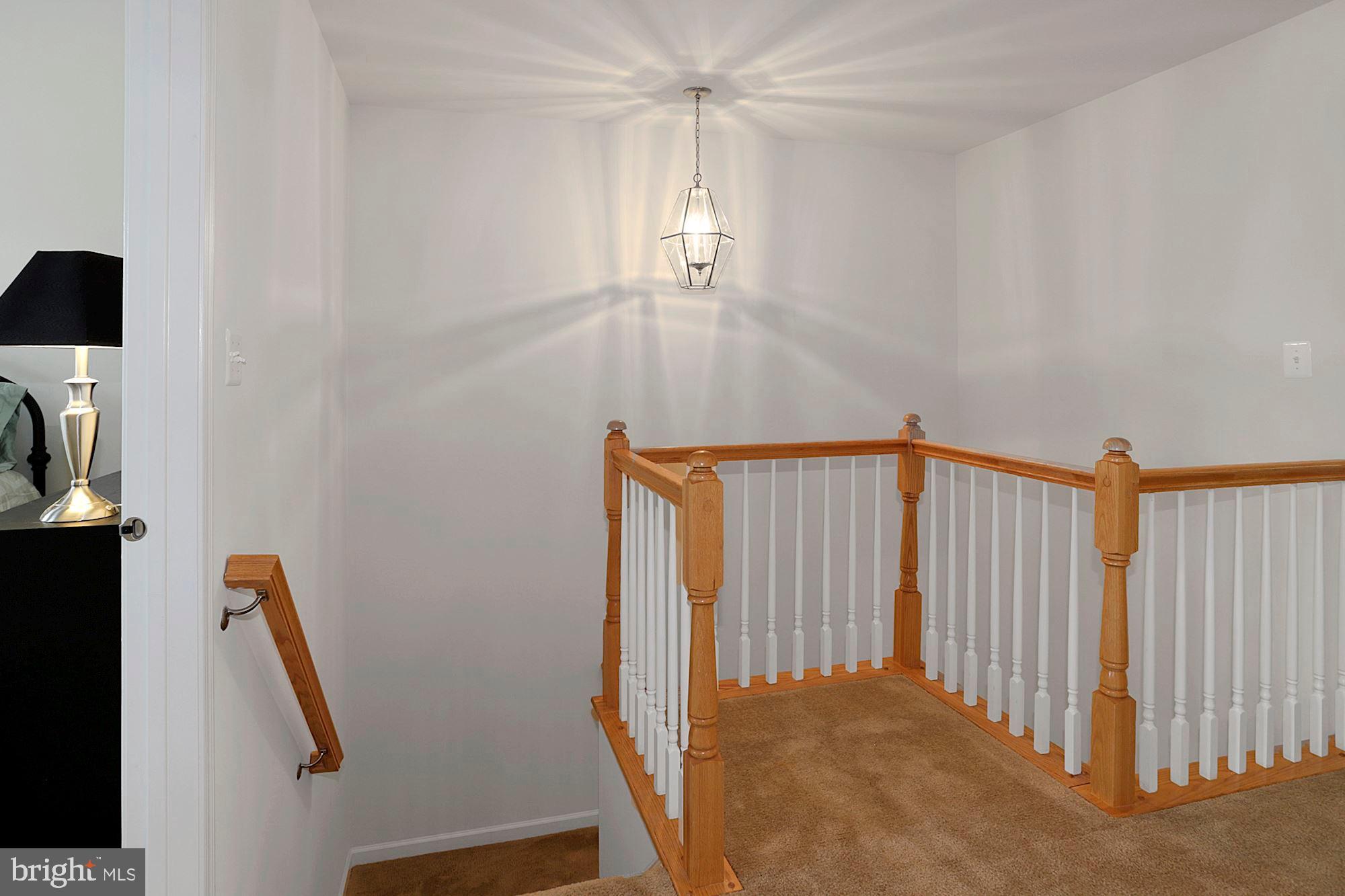 4049 Ranch Road Upper Marlboro, MD 20772 - Photo 29 of 43 Upper hallway