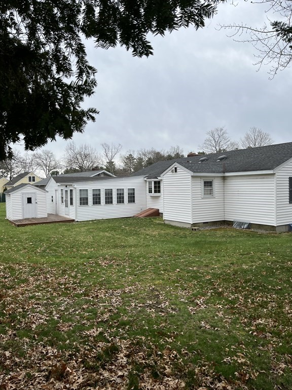 122 Oak Ridge Drive Ayer, MA 01432 - Photo 35 of 38 Gallery Image 35