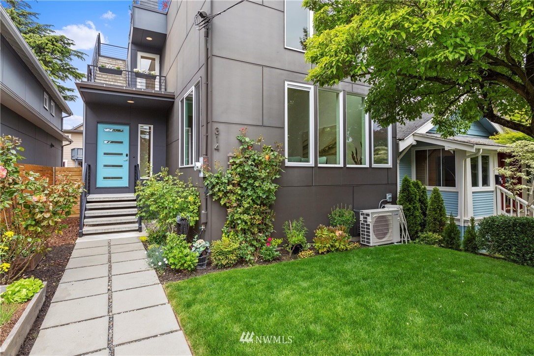 314 North 79th Street Seattle, WA 98103 - Photo 2 of 40 Gallery Image 2