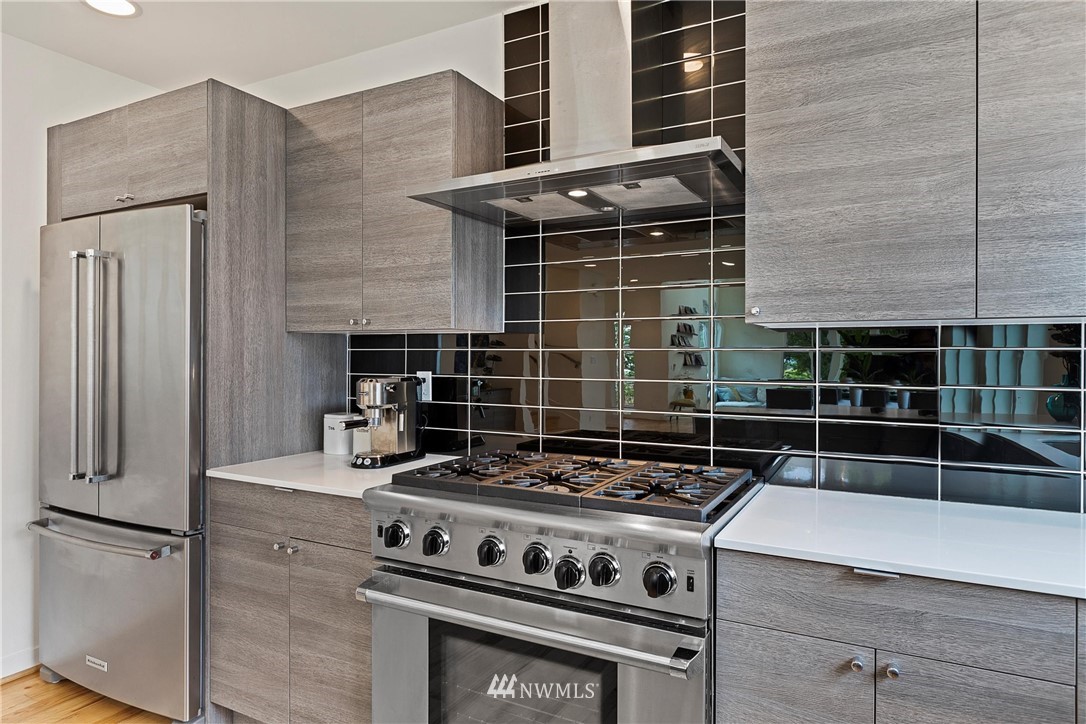 314 North 79th Street Seattle, WA 98103 - Photo 11 of 40 Gallery Image 11