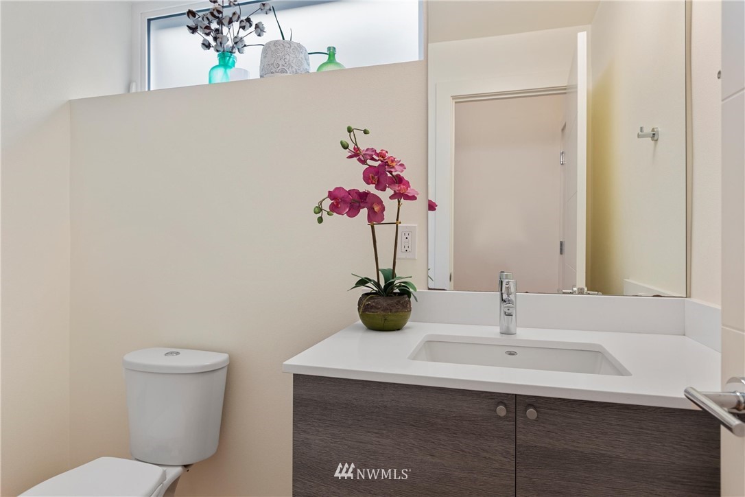 314 North 79th Street Seattle, WA 98103 - Photo 14 of 40 Gallery Image 14