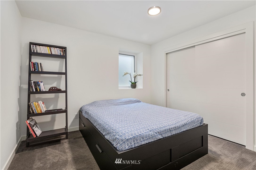 314 North 79th Street Seattle, WA 98103 - Photo 28 of 40 Gallery Image 28