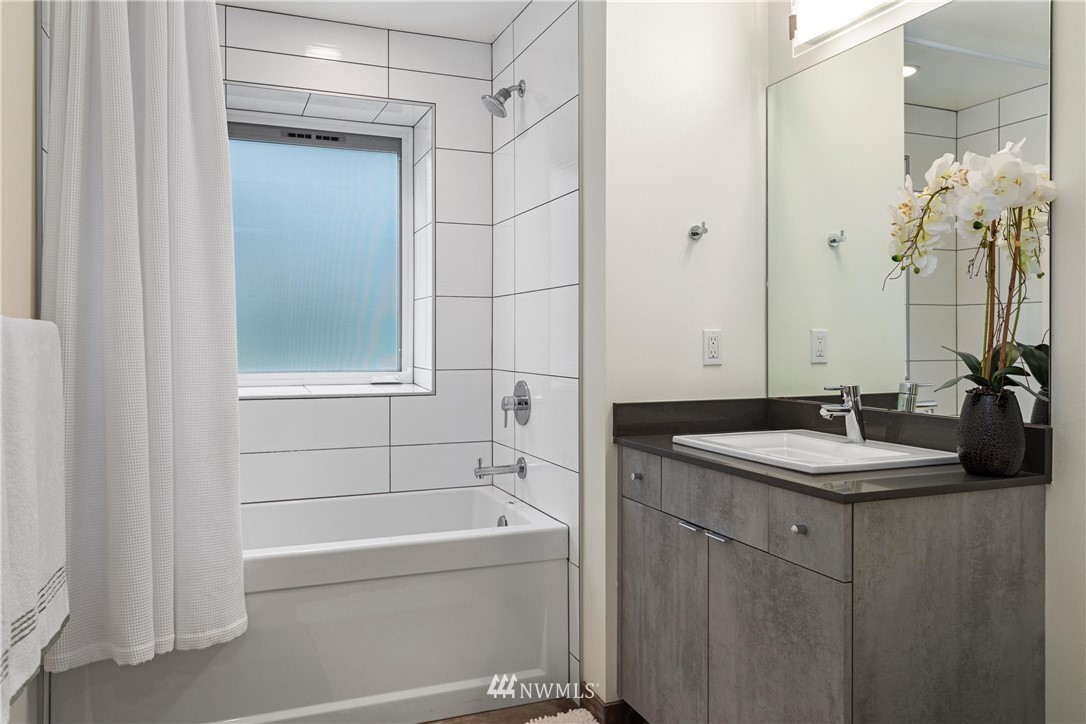 314 North 79th Street Seattle, WA 98103 - Photo 29 of 40 Gallery Image 29