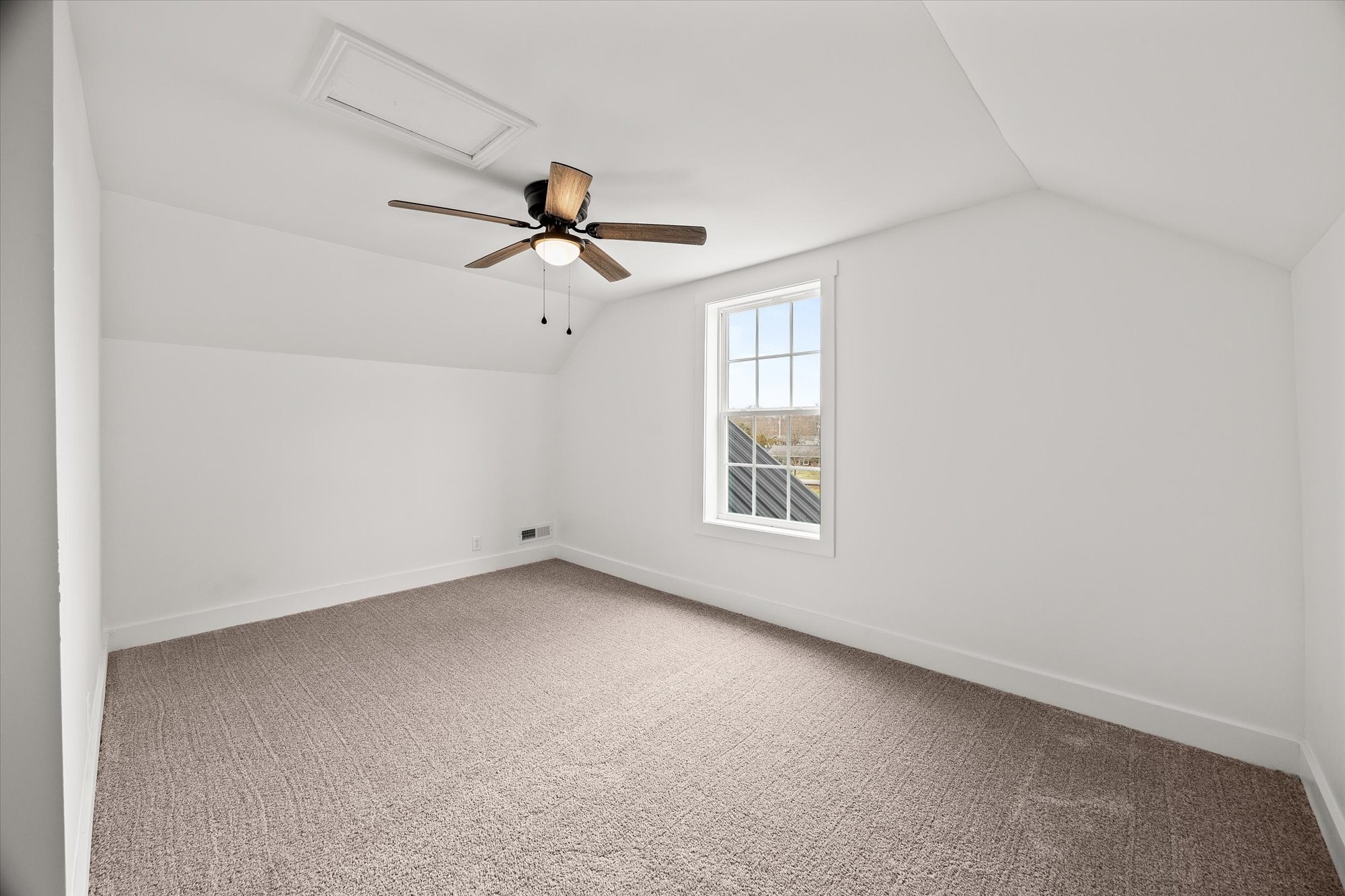 301 Dry Valley Road Cookeville, TN 38506 - Photo 17 of 28 Gallery Image 17