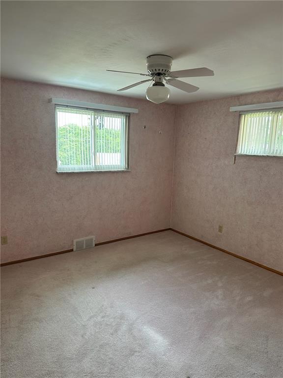170 William Circle McKees Rocks, PA 15136 - Photo 12 of 16 Gallery Image 12