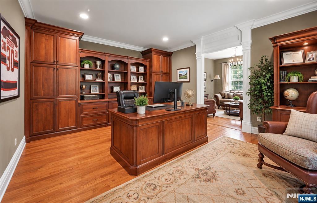 21 Reagan Way Butler, NJ 07405 - Photo 4 of 43 Gallery Image 4