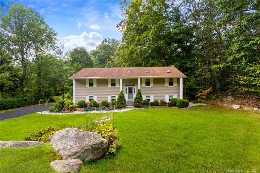 155 Winesap Road Stamford, CT 06903 - Photo 1 of 1