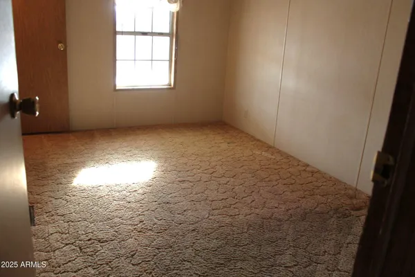 $305,000 | 6217 South Natoma Trail, Hereford, AZ 85615